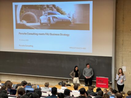 Zum Artikel "Unternehmensstrategie mit Rennsport-DNA: Porsche Consulting zu Gast in Business Strategy"